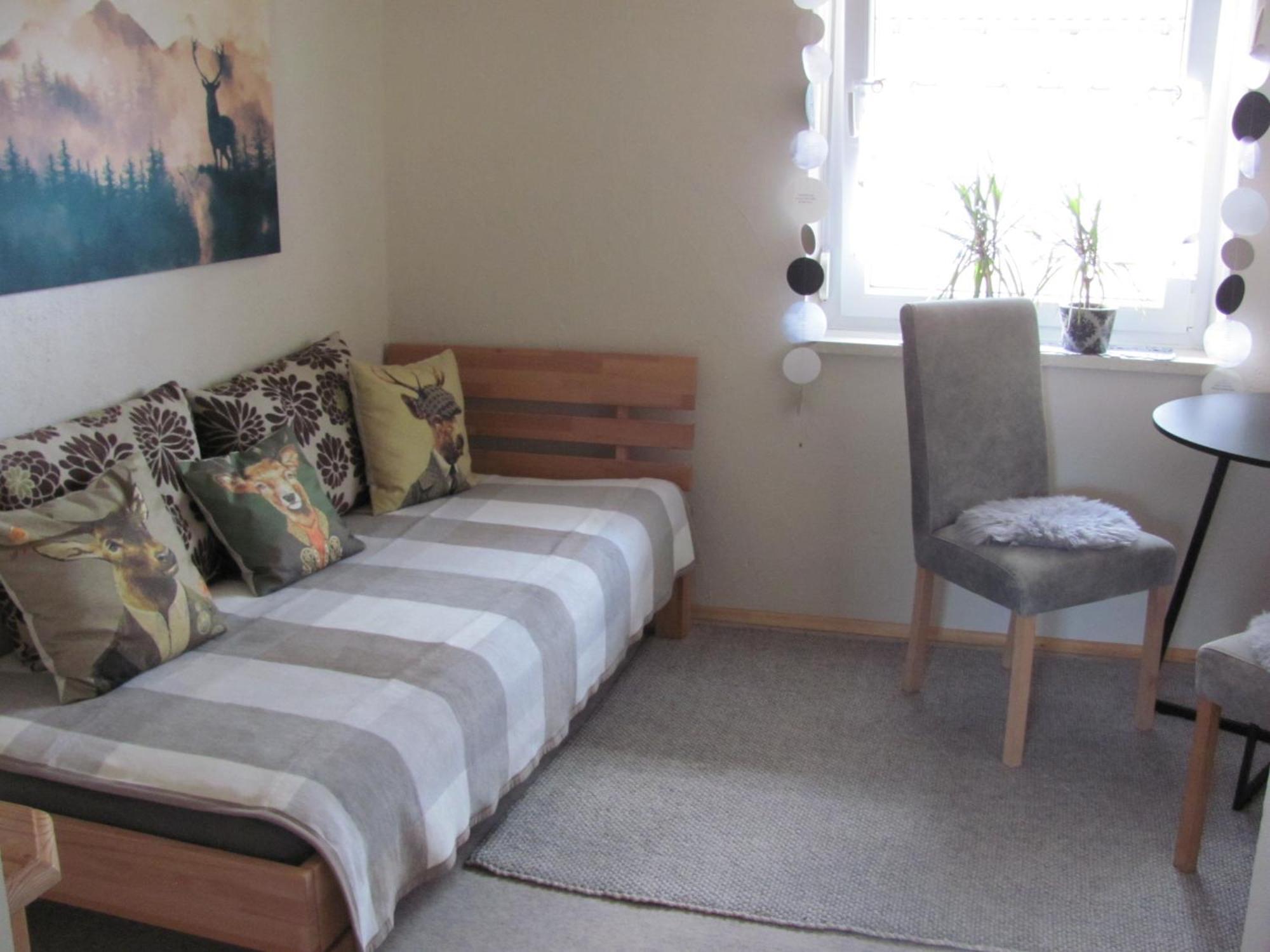 #2 Ruhiges Gemuetliches Ferienzimmer Mit 2 Einzelbetten Gemeinschaftsbad W-Lan Airport Nah Late Night Check In Haus Nr 9,5 Trunkelsberg Екстер'єр фото
